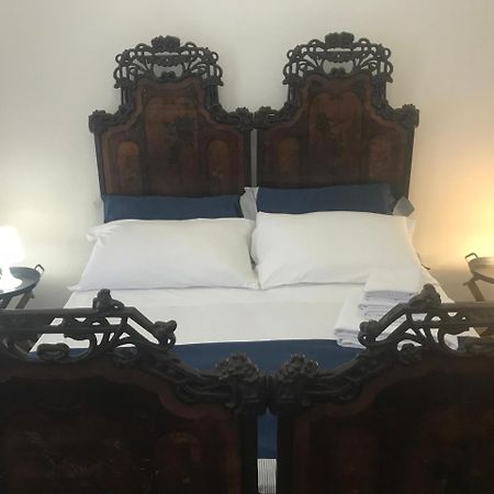 Aragona Rooms Palermo Exteriör bild