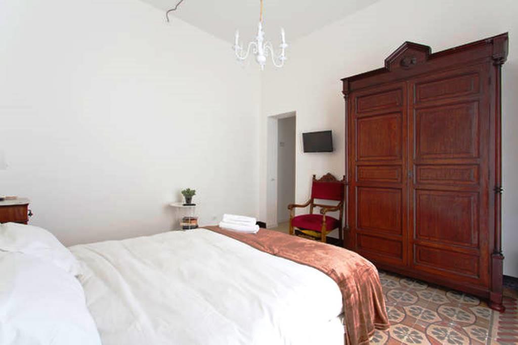 Aragona Rooms Palermo Exteriör bild