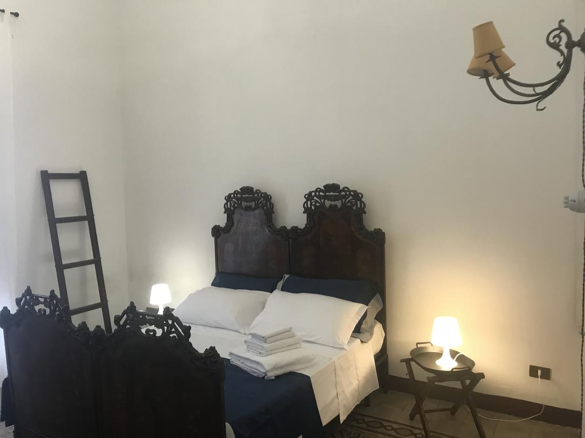 Aragona Rooms Palermo Exteriör bild